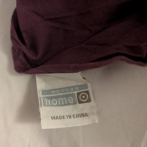 3 piece set  - Original 2008 Bella Swan Pillowcase Shams + Bedskirt - Picture 4 of 5